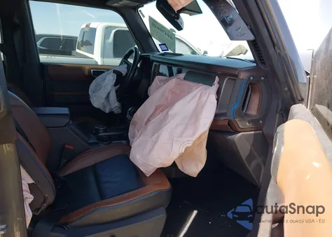 2021 Ford Bronco Outer Banks z USA, uszkodzony, nr VIN 1FMDE5BH0MLA88762